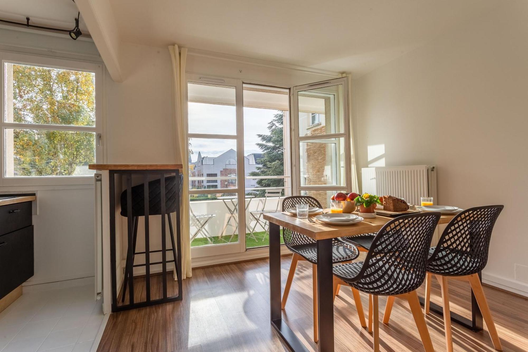 Place Cosy - Appt Pour 4 Courcouronnes