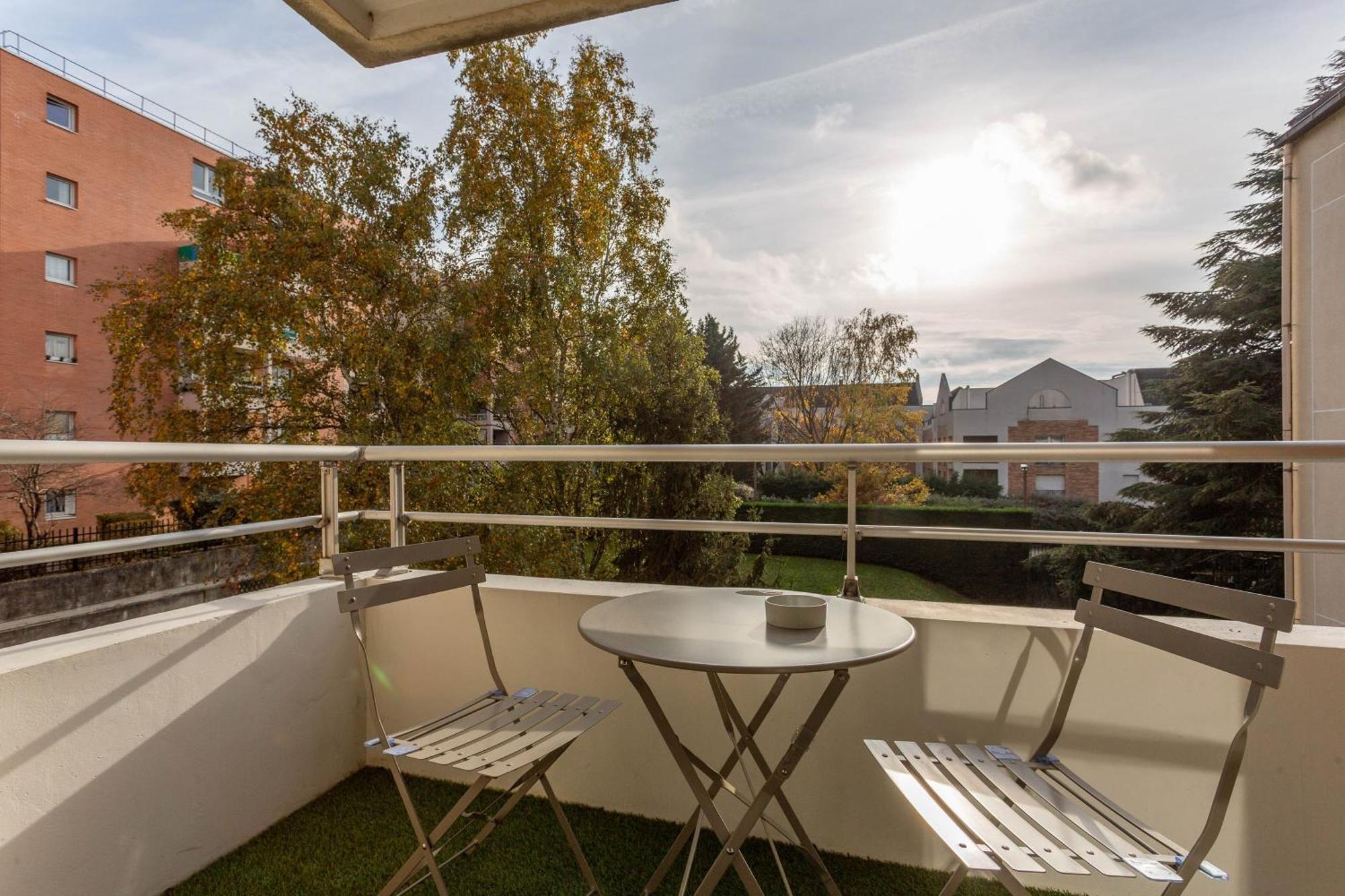 Appartement Place Cosy - Appt Pour 4 Courcouronnes